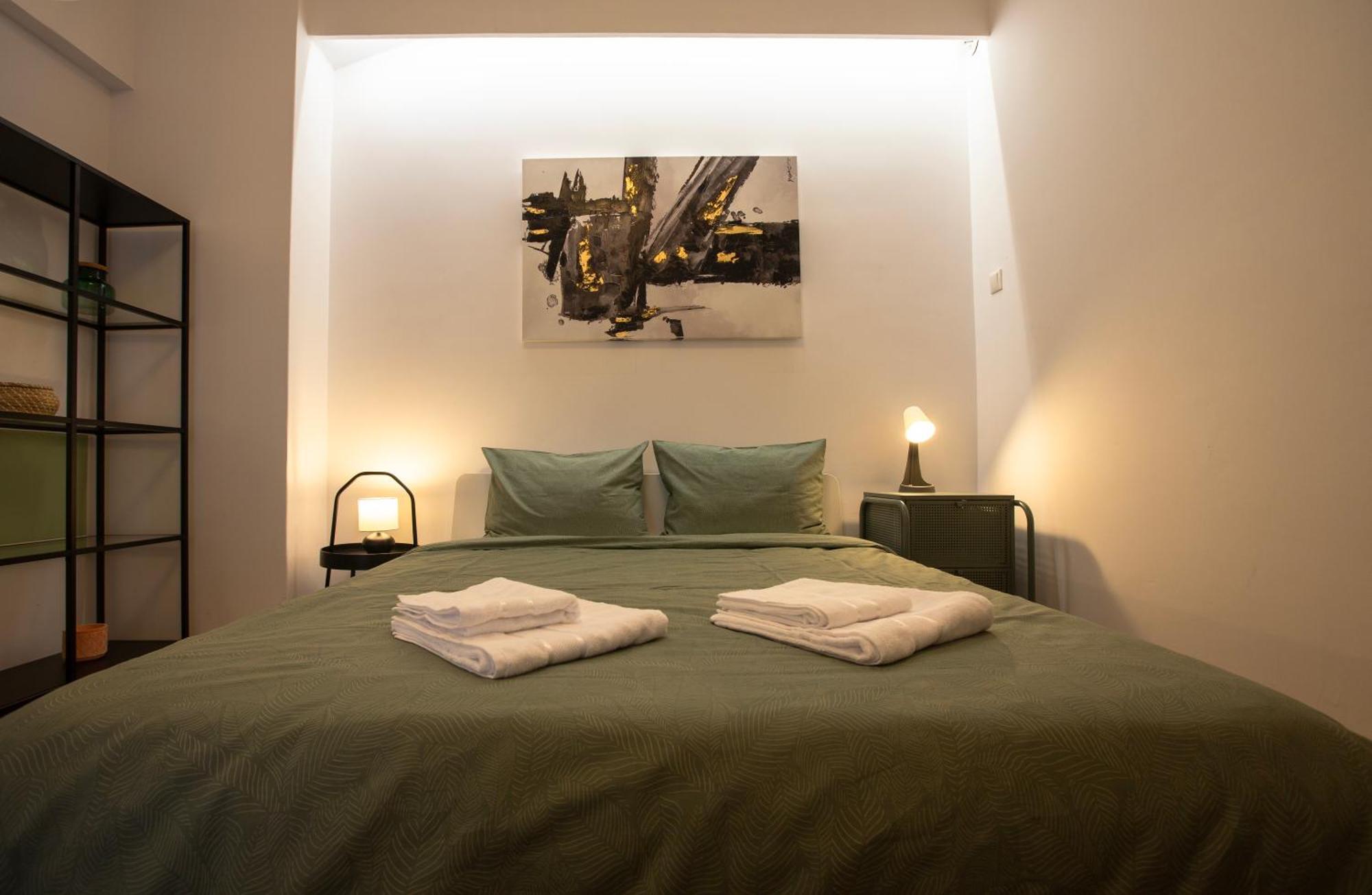 Ultracentral Hong Kong 3 Bdrm Apartment Bucharest Exterior photo